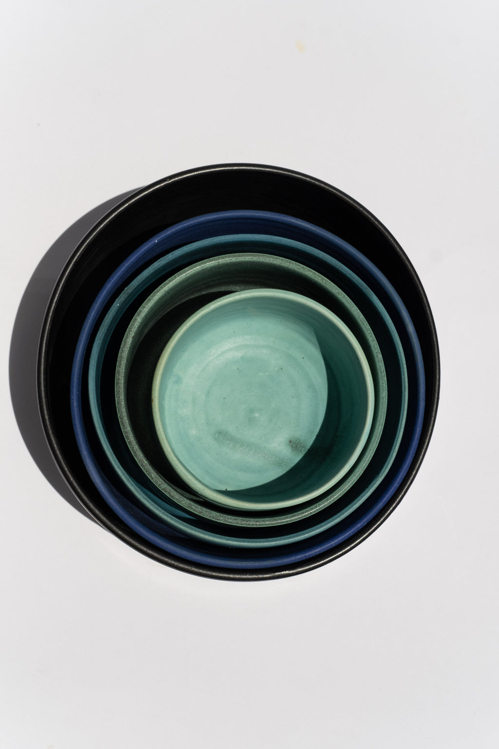 https://reliquarysf.com/cdn/shop/products/JUDY-JACKSON-STONEWARE-5-Bowl-Set-in-Blue_77_1024x.jpg?v=1683047965