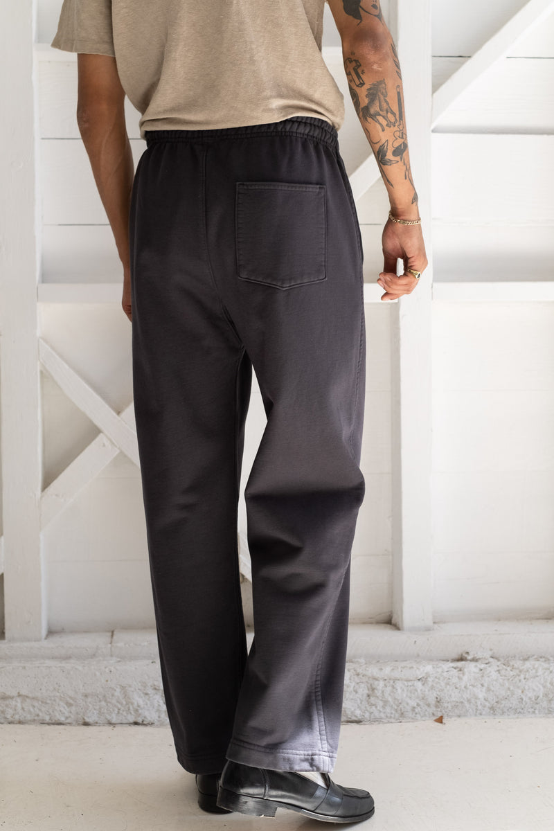SUPER WEIGHTED SWEATPANT IN CHARCOAL