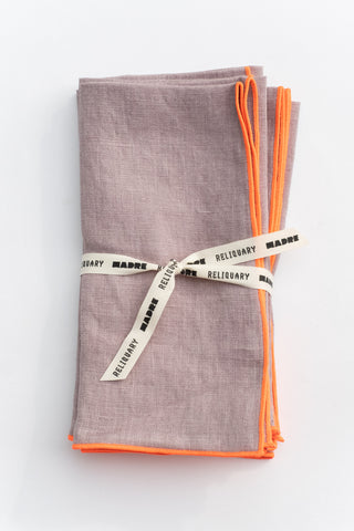 RELIQUARY X MADRE LINEN NAPKINS IN OYSTER