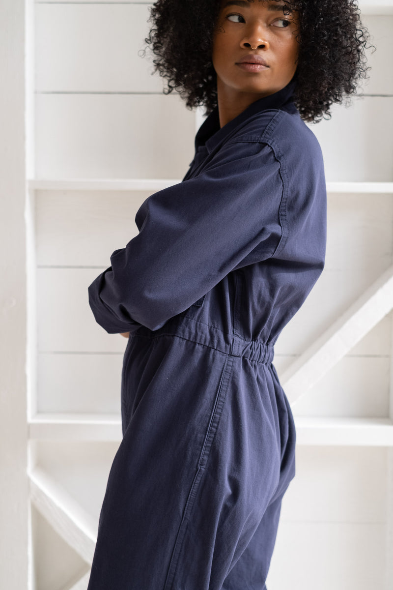 THE JUMPSUIT IN NAVY