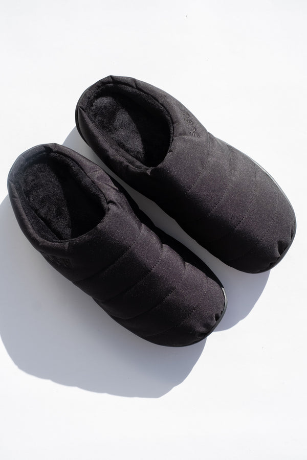 Nannen Outdoor Slipper In Black
