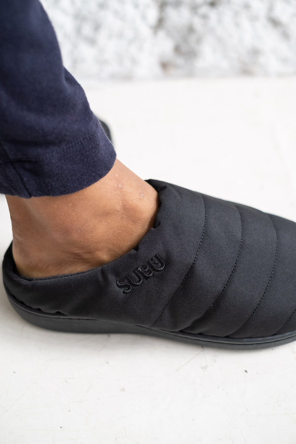 Nannen Outdoor Slipper In Black