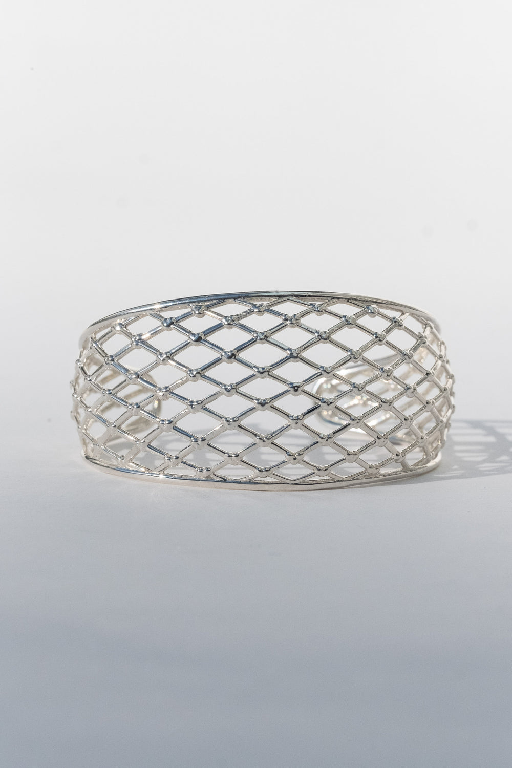 Netted Cuff