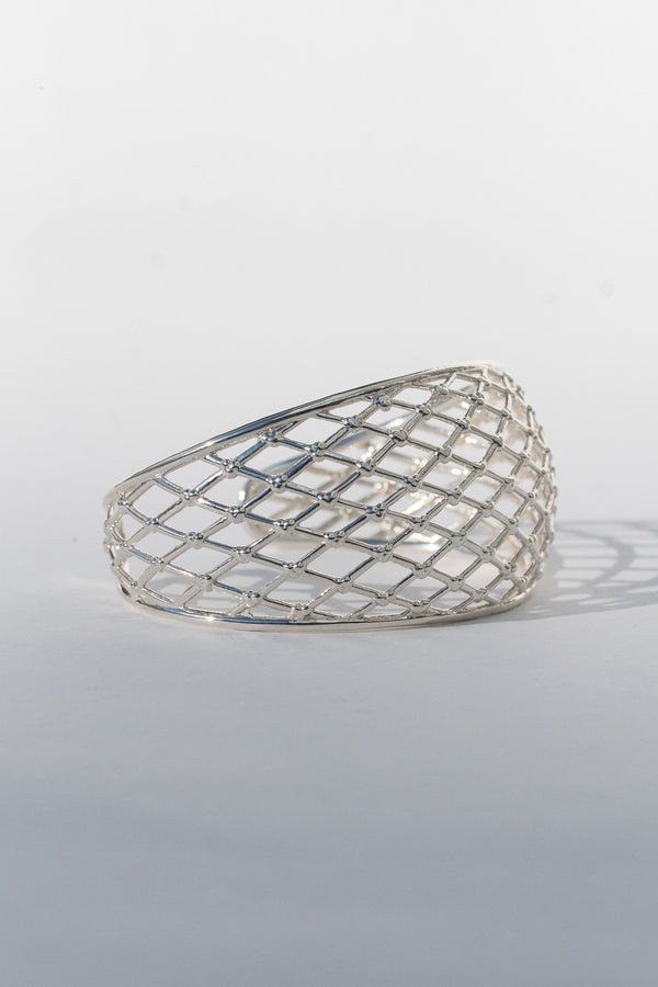 Netted Cuff