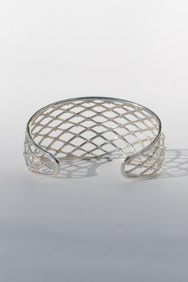 Netted Cuff