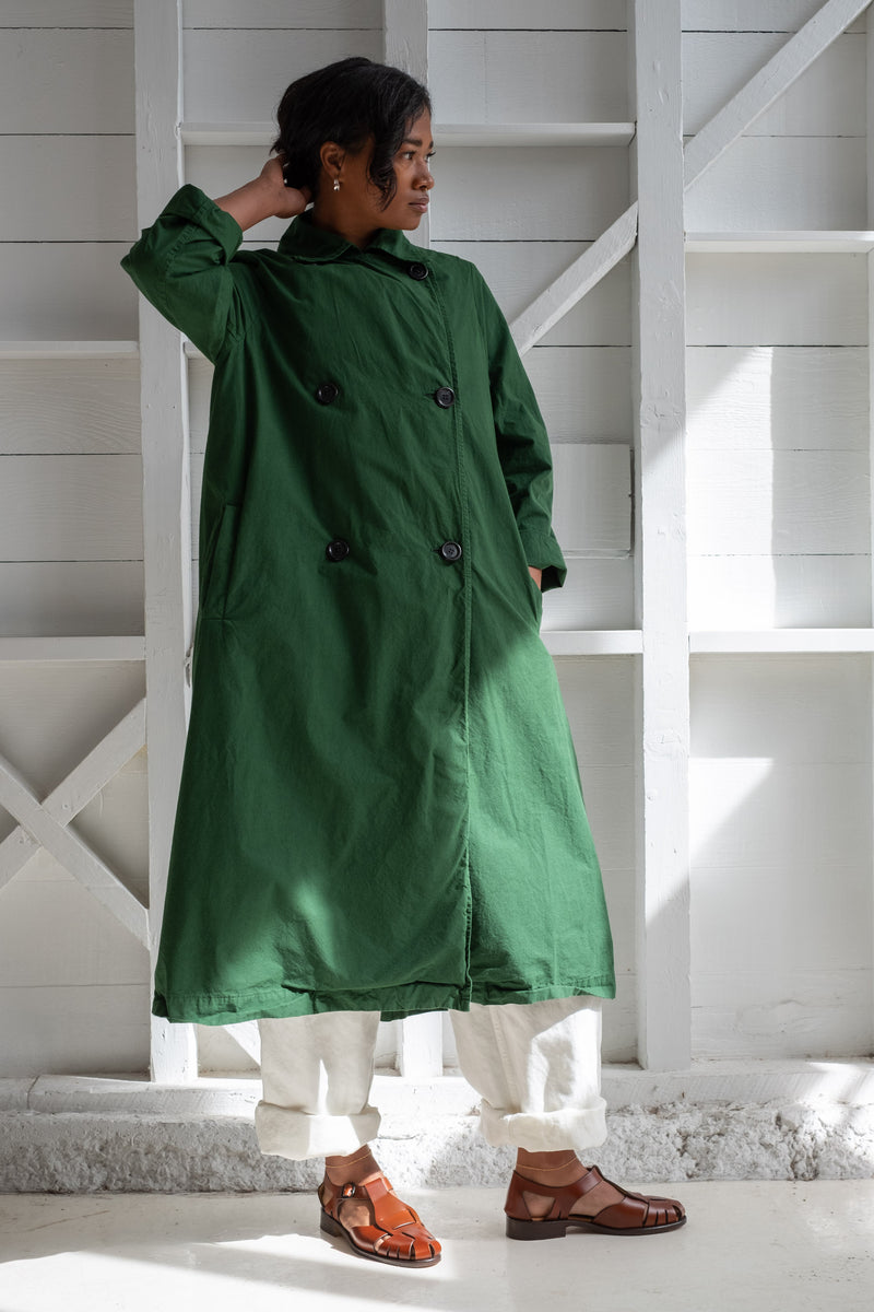 DOUBLE BUTTON COAT IN GREEN