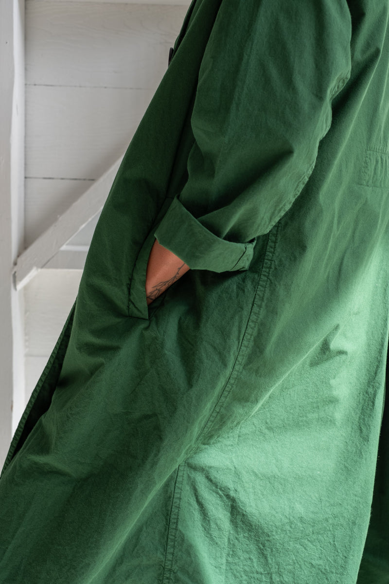DOUBLE BUTTON COAT IN GREEN