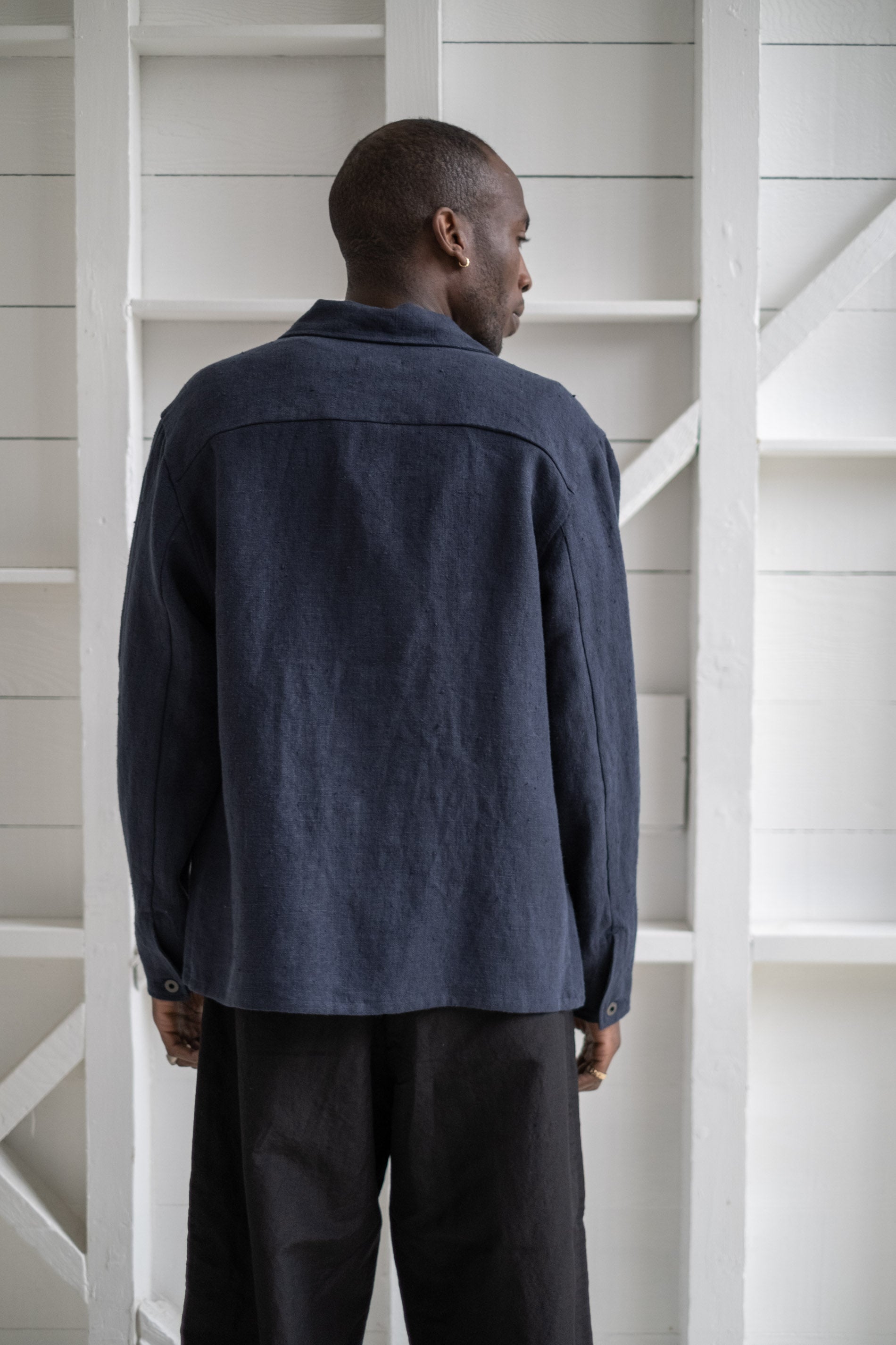 evan kinori | THREE POCKET JACKET IN NAVY BUTCHER LINEN – RELIQUARY