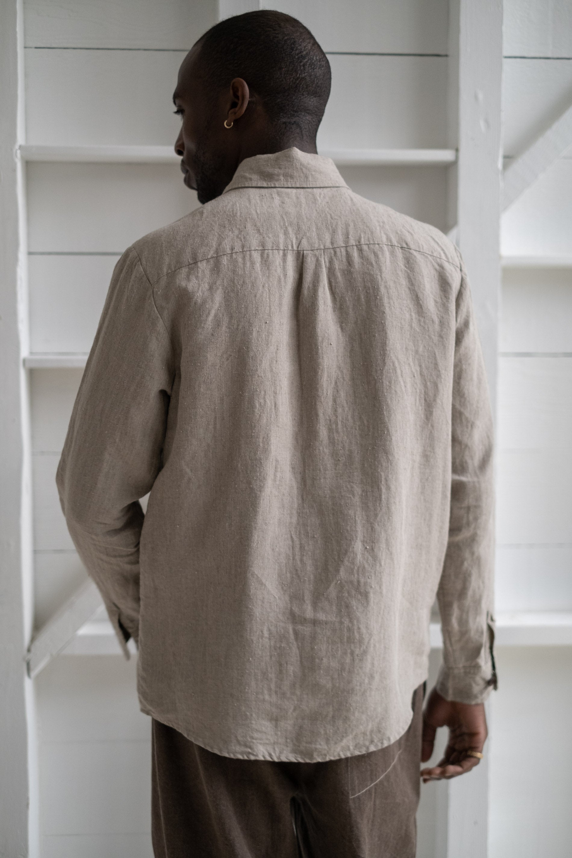 evan kinori | TWO POCKET SHIRT IN NATURAL TUMBLED HEMP – RELIQUARY